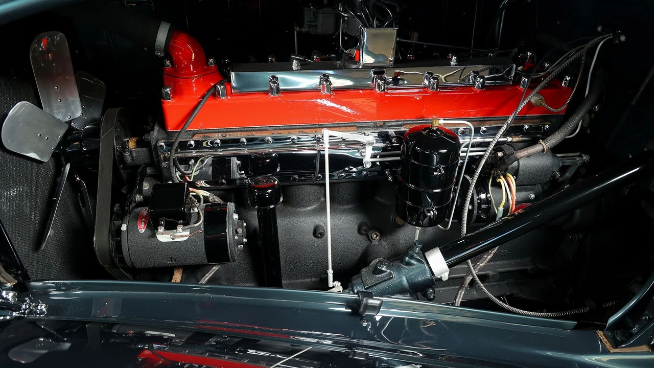 1933 Chrysler Imperial Pre-War - Image 11 of 31