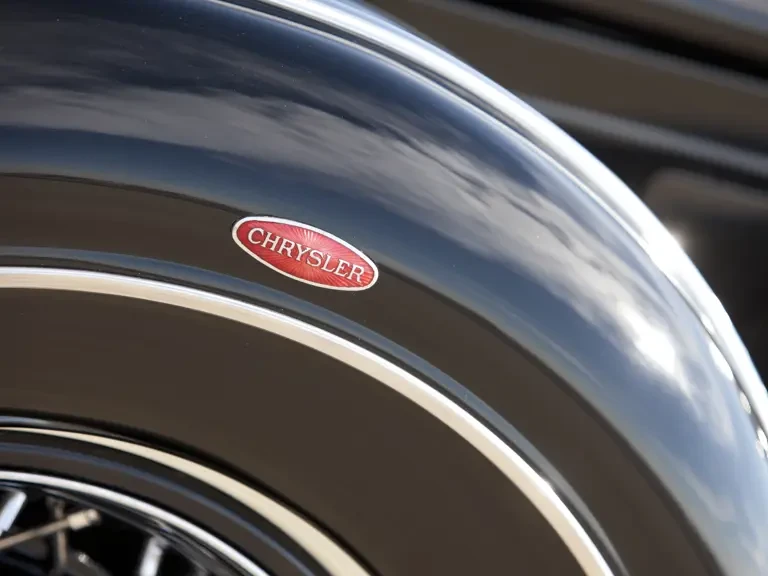 1933 Chrysler Imperial Pre-War - Image 9 of 24