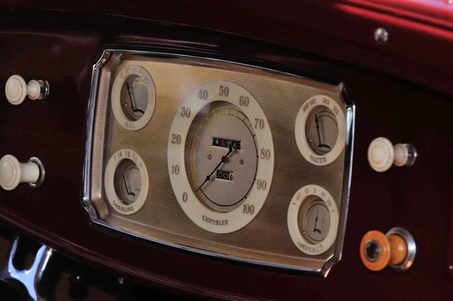 1933 Chrysler Imperial Pre-War - Image 9 of 12