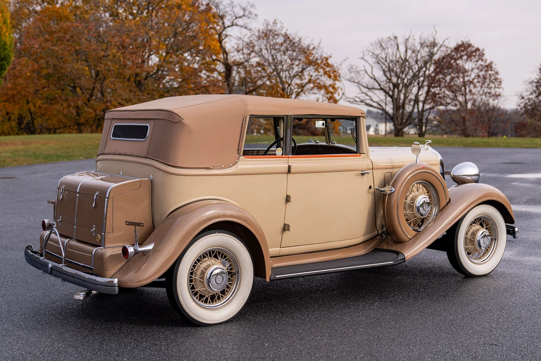 1933 Chrysler - Image 11 of 31