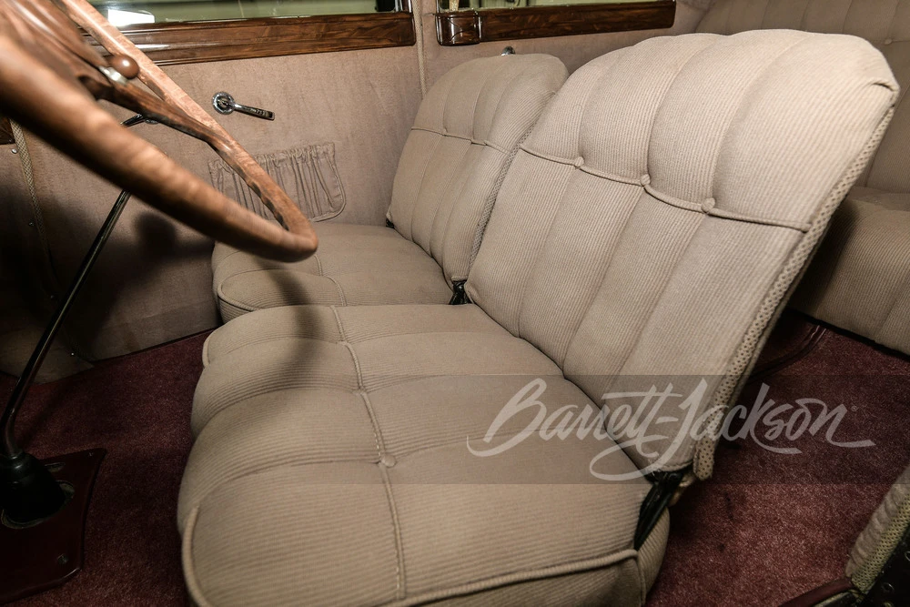 1933 DeSoto - Image 8 of 31