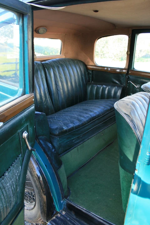 1933 Daimler - Image 2 of 4