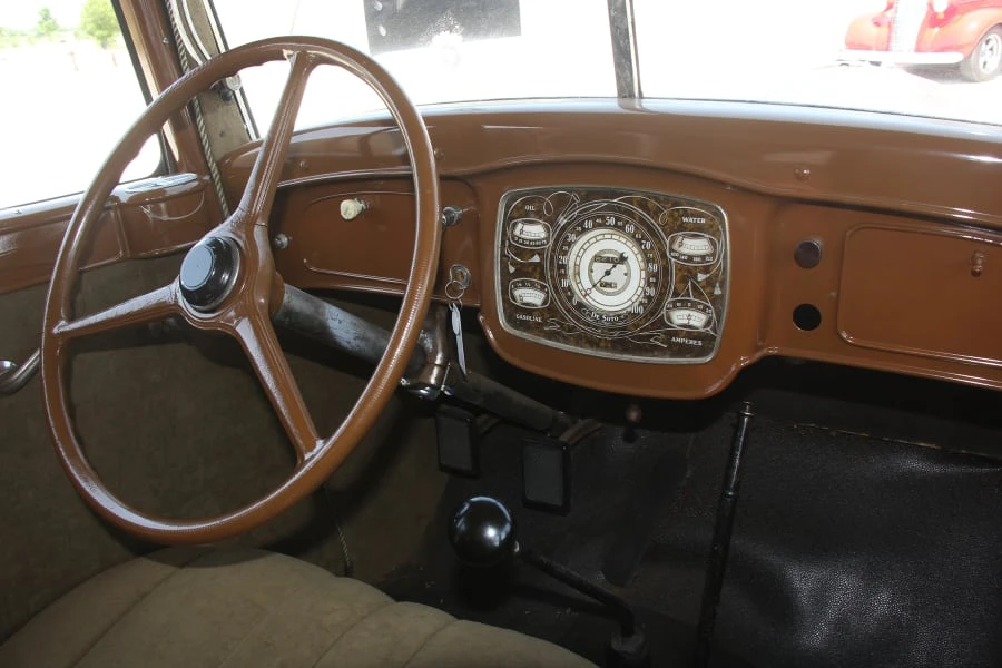 1933 DeSoto - Image 4 of 10