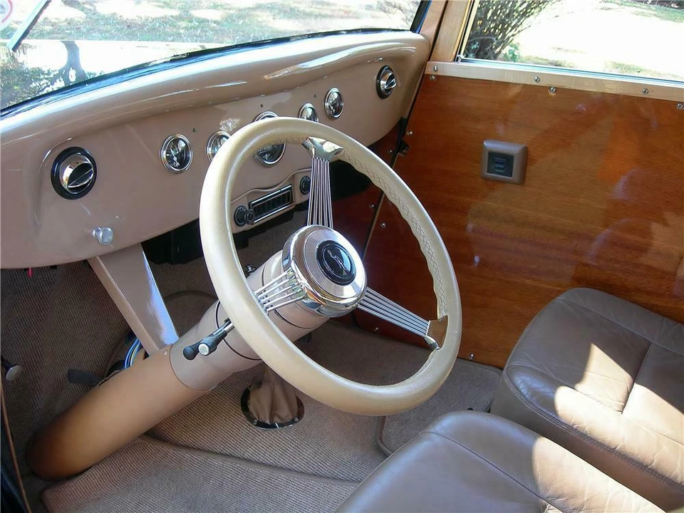 1933 Ford Model 18 & 40 - Image 3 of 5
