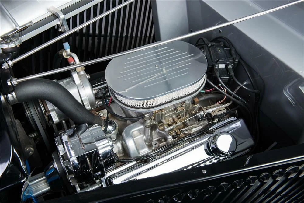 1933 Ford Model 18 & 40 - Image 3 of 5