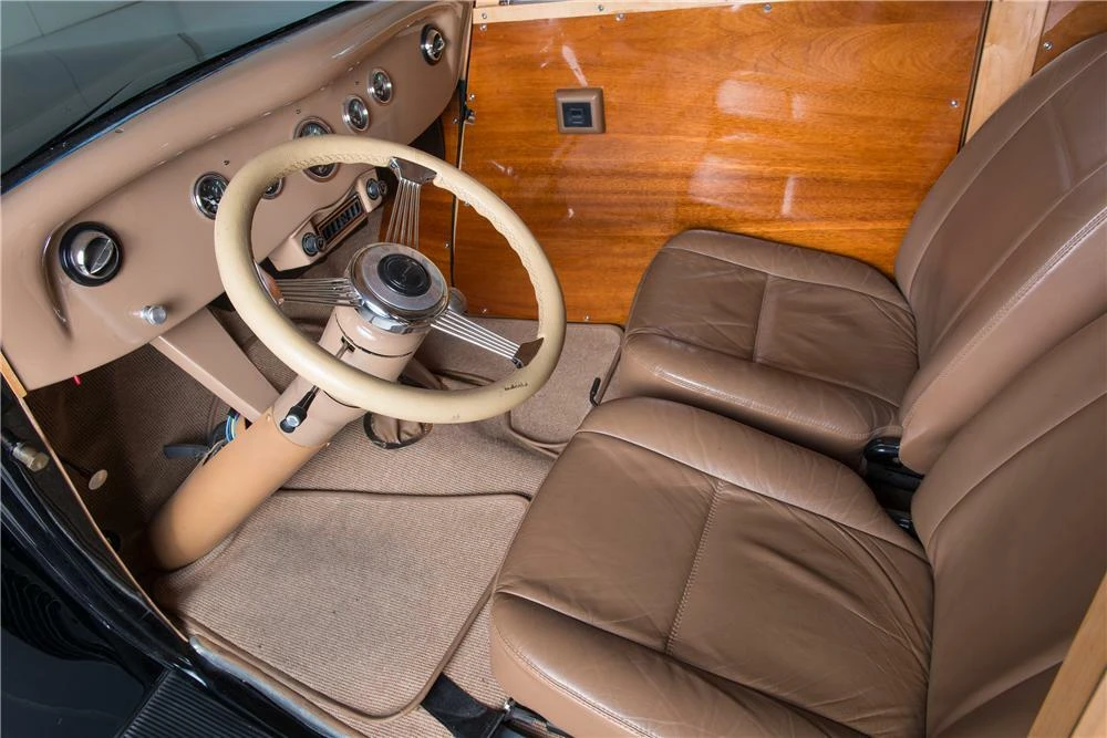 1933 Ford Model 18 & 40 - Image 4 of 5