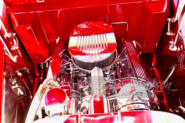 1933 Ford Model 18 & 40 - Image 2 of 16