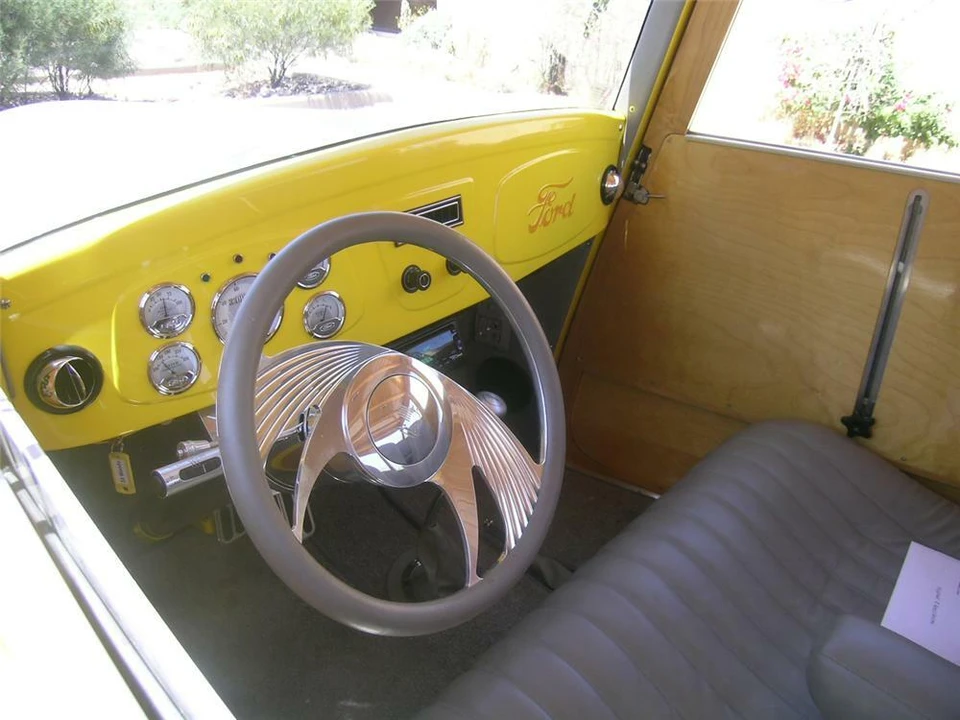 1933 Ford Model 18 & 40 - Image 4 of 5