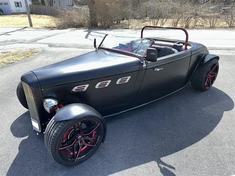 1933 Factory Five Hot Rod