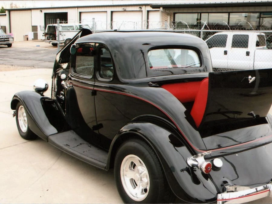 1933 Ford Model 18 & 40 - Image 2 of 3