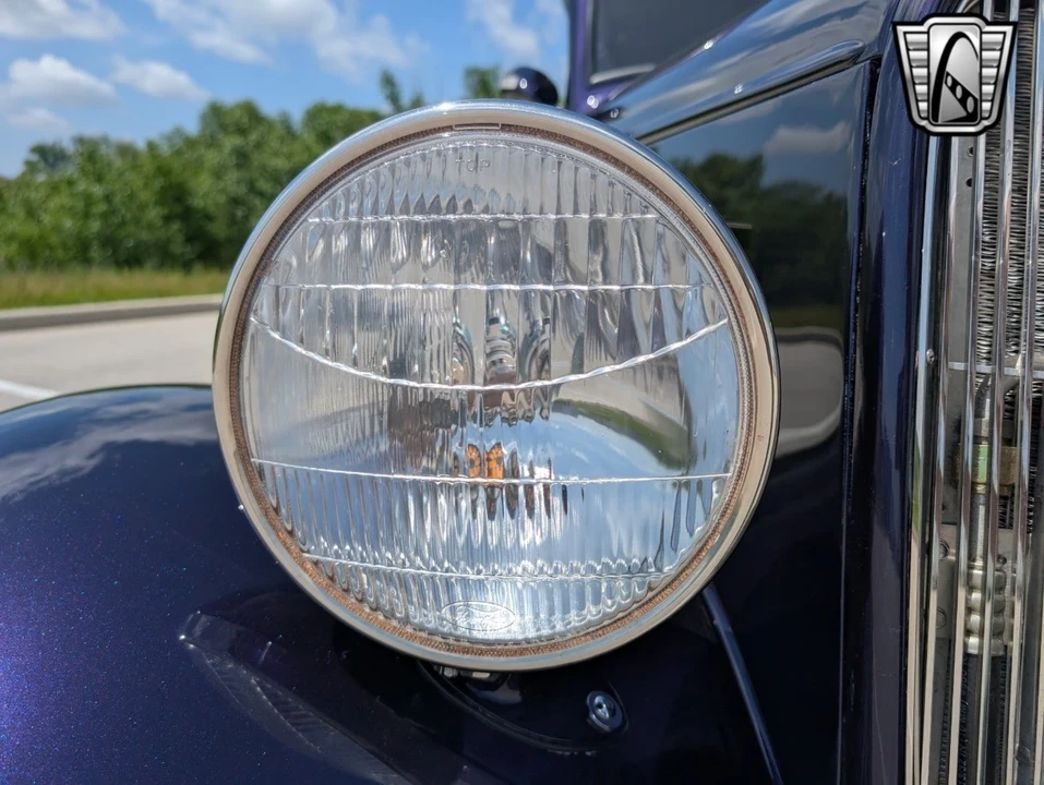 1933 Ford Model 18 & 40 - Image 12 of 21