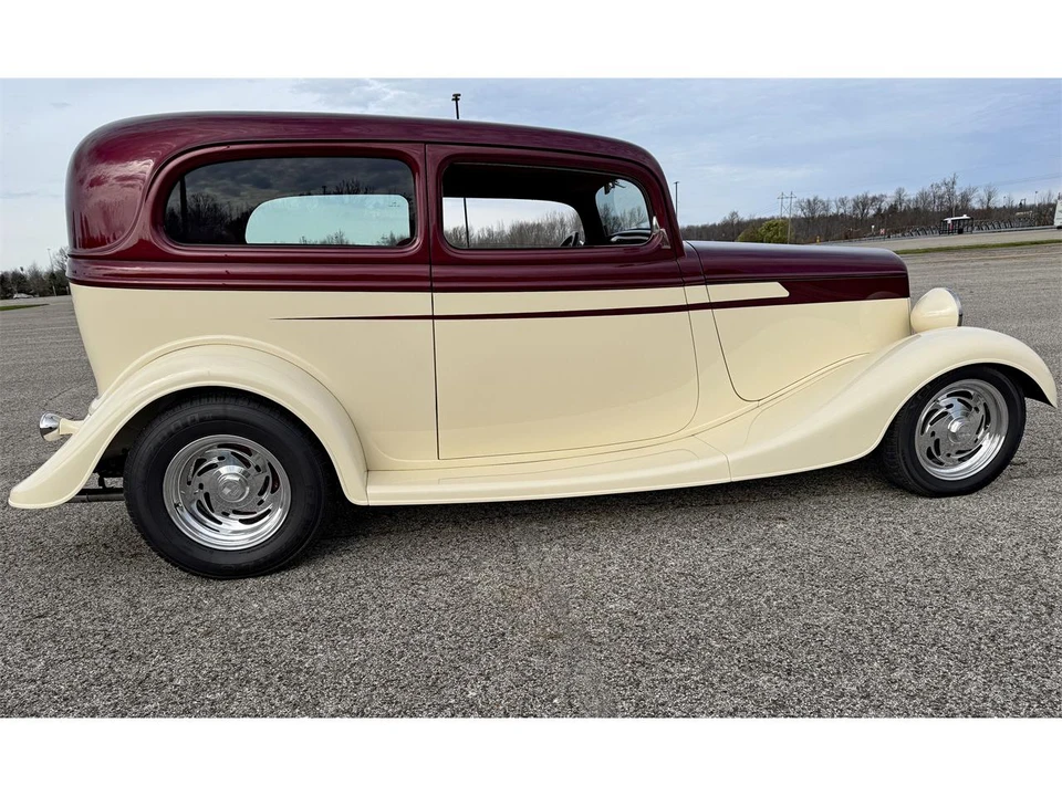 1933 Ford Model 18 & 40 - Image 5 of 28