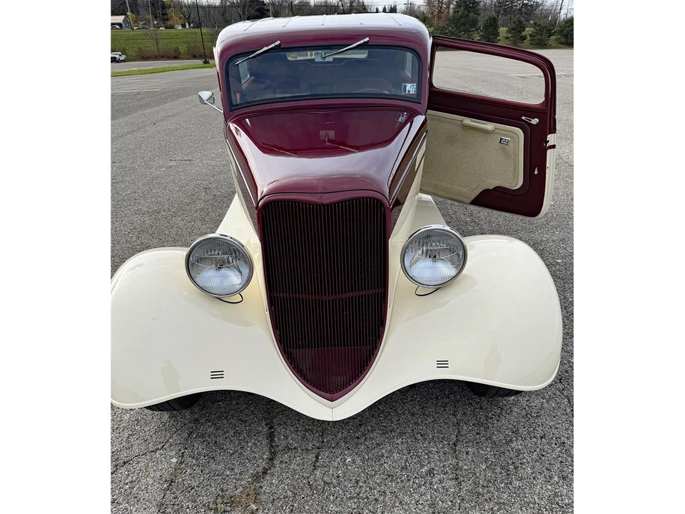 1933 Ford Model 18 & 40 - Image 8 of 28