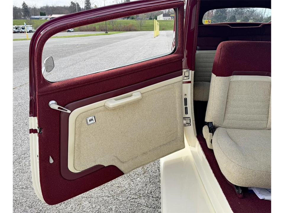 1933 Ford Model 18 & 40 - Image 13 of 28