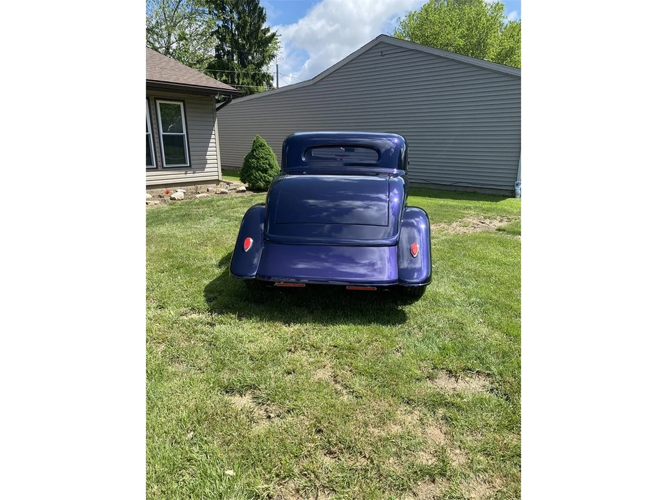 1933 Ford Model 18 & 40 - Image 2 of 12