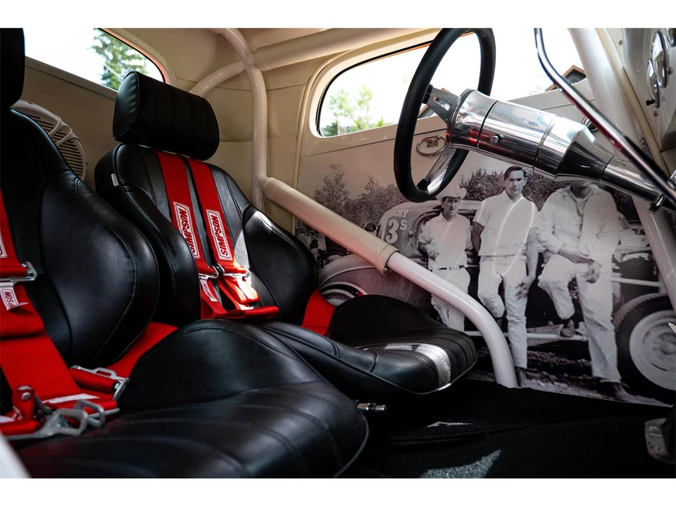 1933 Ford Model 18 & 40 - Image 29 of 31