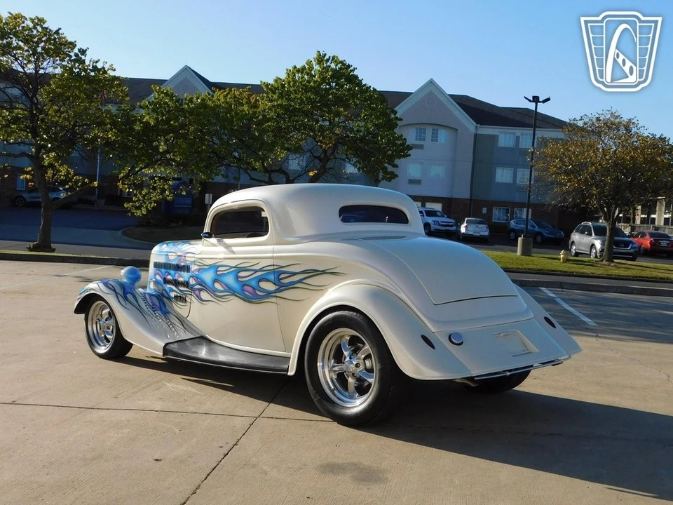 1933 Ford Model 18 & 40 - Image 8 of 21