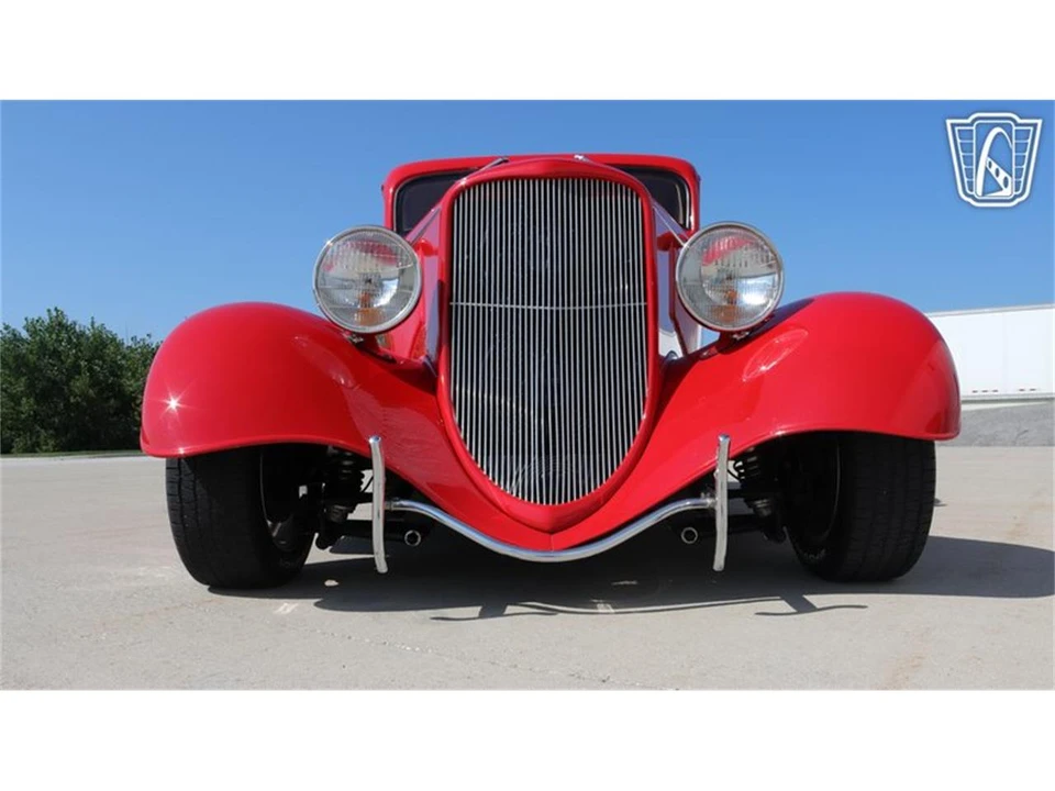 1933 Ford Model 18 & 40 - Image 4 of 31