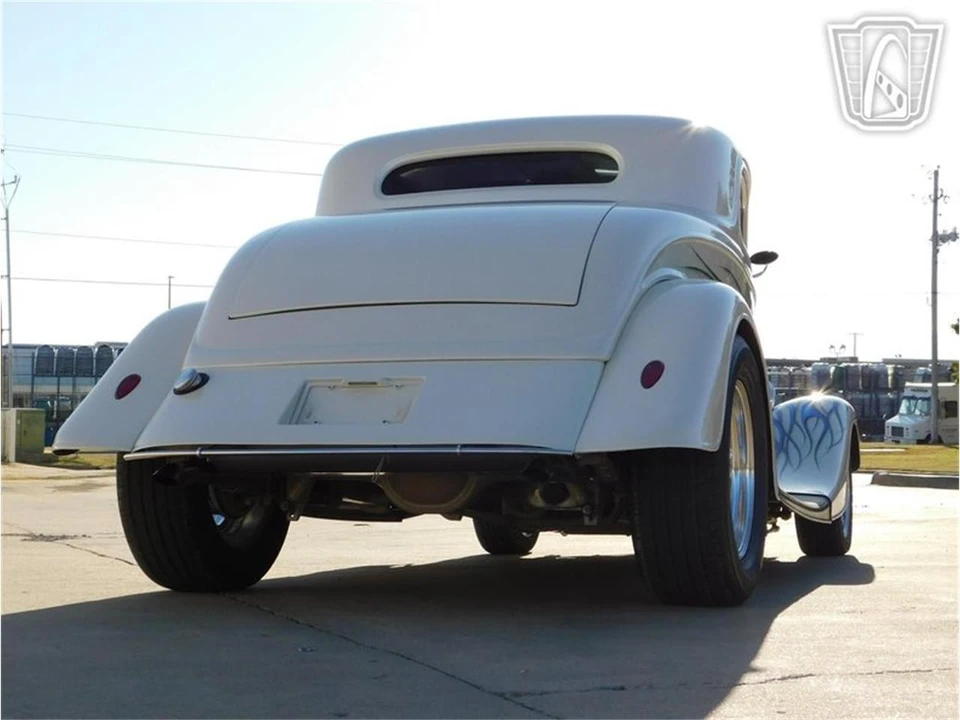 1933 Ford Model 18 & 40 - Image 30 of 31