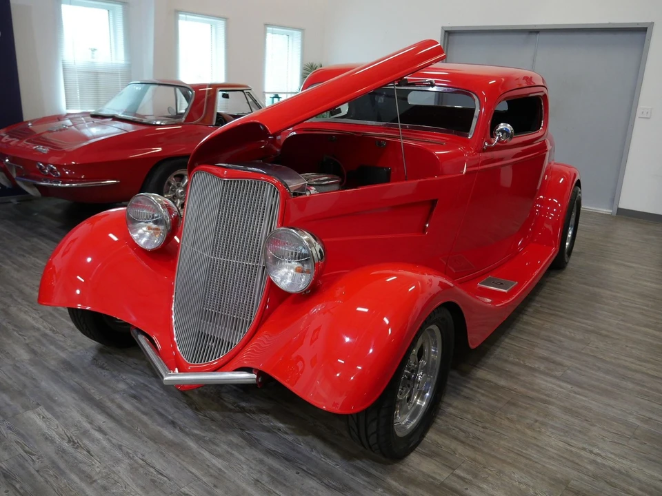 1933 Ford Model 18 & 40 - Image 9 of 21