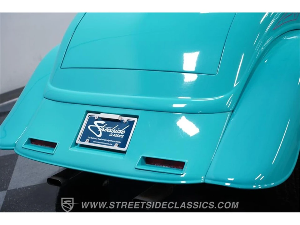 1933 Ford Model 18 & 40 - Image 21 of 31