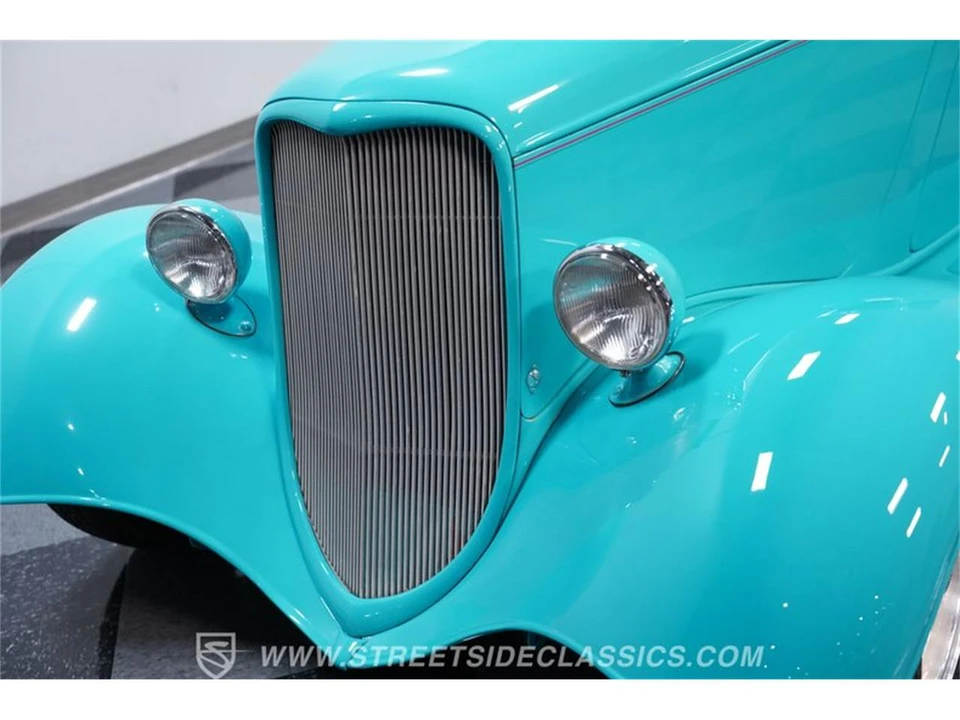 1933 Ford Model 18 & 40 - Image 17 of 31