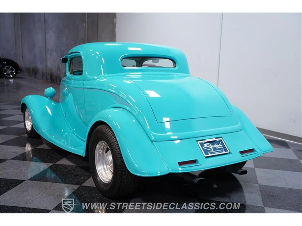 1933 Ford Model 18 & 40 - Image 8 of 31