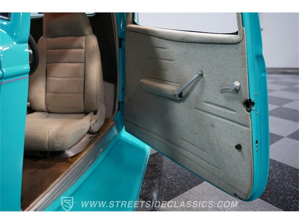 1933 Ford Model 18 & 40 - Image 28 of 31