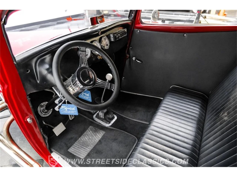 1933 Ford Model 18 & 40 - Image 4 of 31