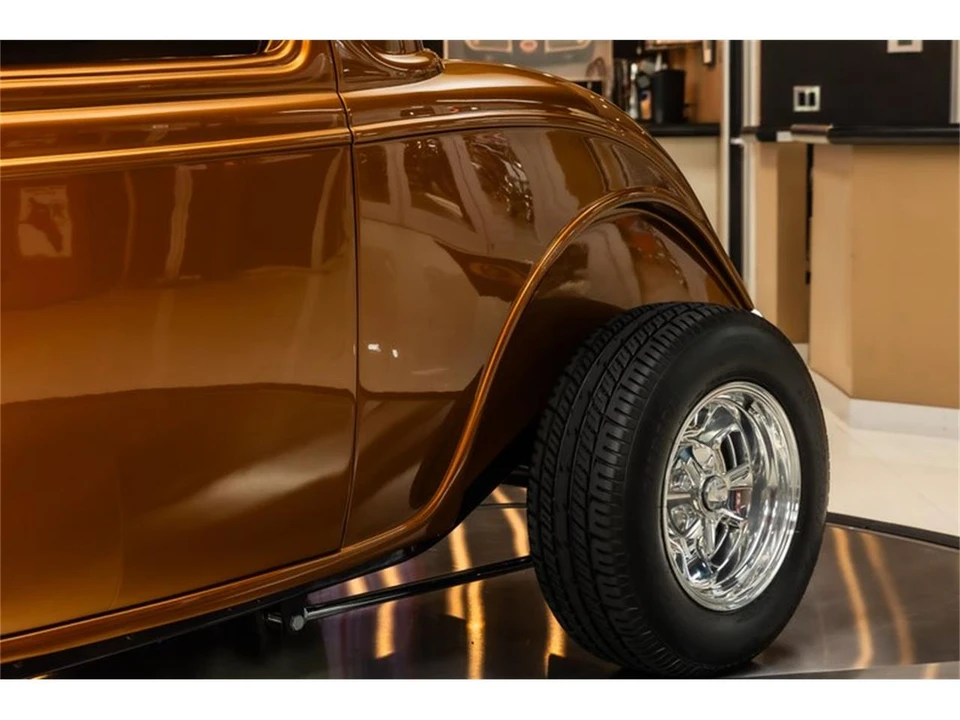 1933 Ford Model 18 & 40 - Image 31 of 31