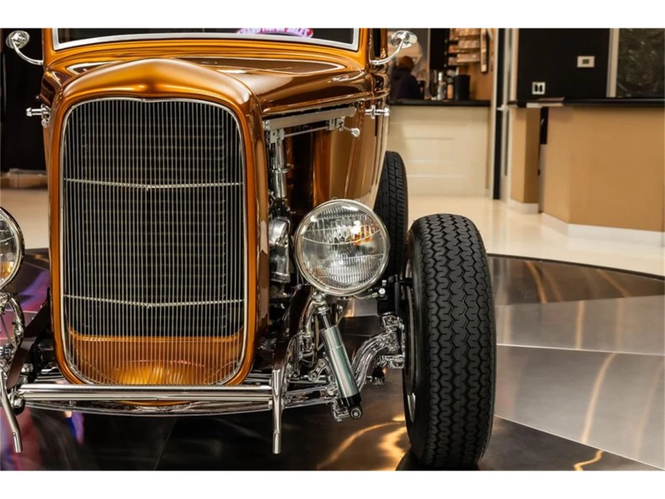 1933 Ford Model 18 & 40 - Image 28 of 31