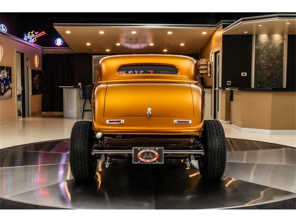 1933 Ford Model 18 & 40 - Image 14 of 31