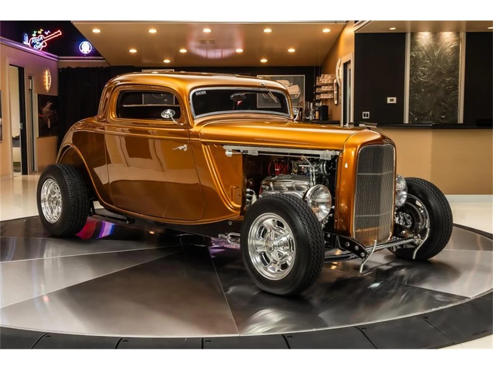 1933 Ford Model 18 & 40 - Image 9 of 31