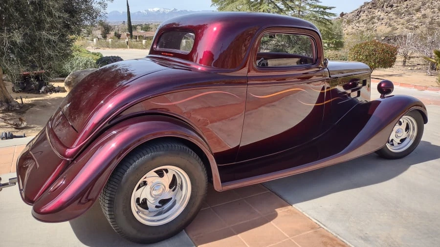1933 Ford Model 18 & 40 - Image 2 of 21