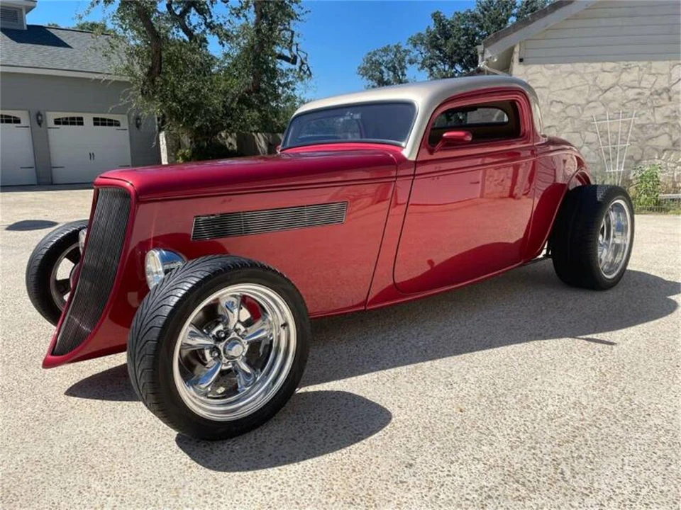 1933 Ford Model 18 & 40 - Image 2 of 31