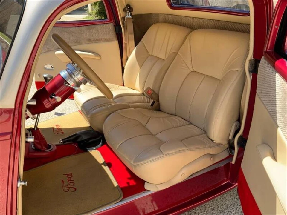 1933 Ford Model 18 & 40 - Image 26 of 31