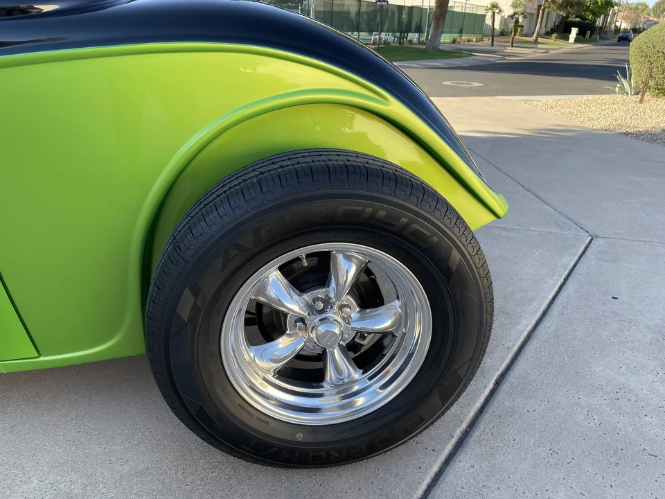 1933 Ford Model 18 & 40 - Image 13 of 31