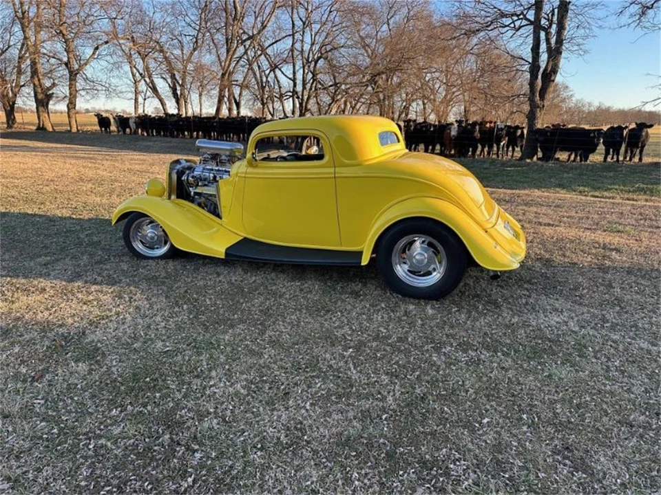 1933 Ford Model 18 & 40 - Image 8 of 28