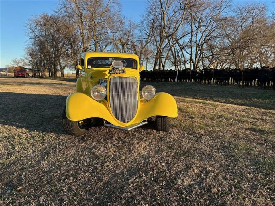 1933 Ford Model 18 & 40 - Image 5 of 28