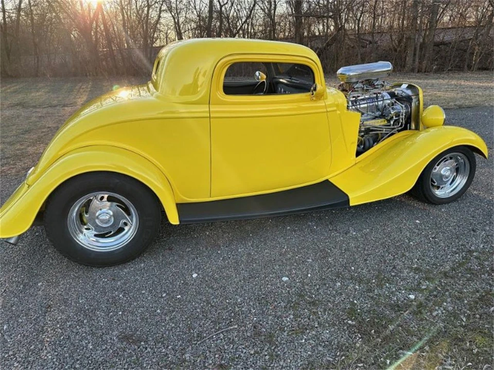 1933 Ford Model 18 & 40 - Image 12 of 28