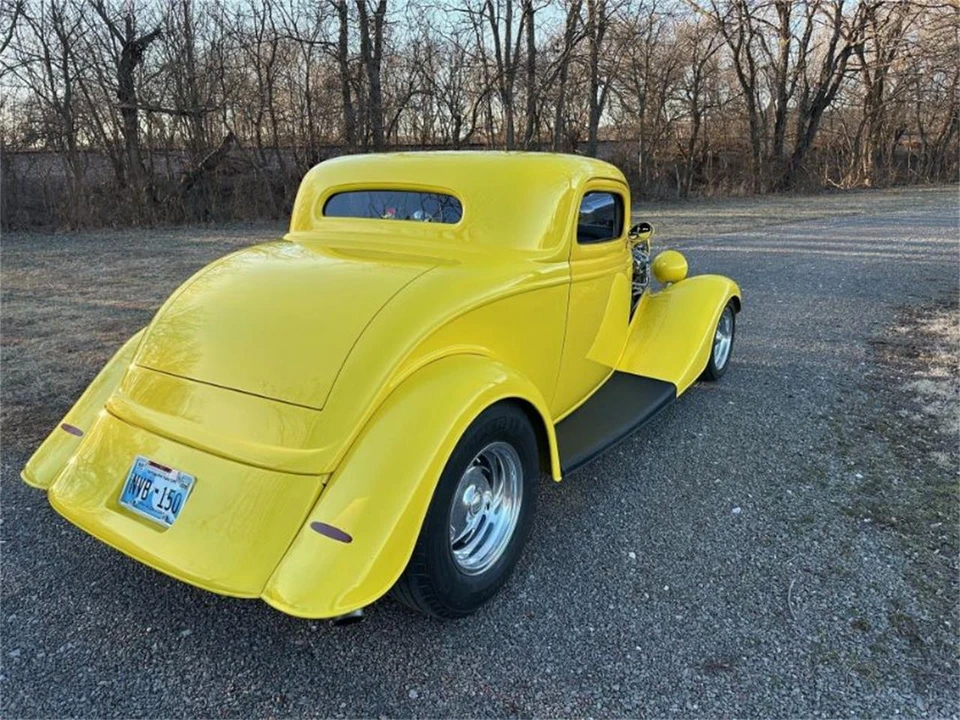 1933 Ford Model 18 & 40 - Image 13 of 28