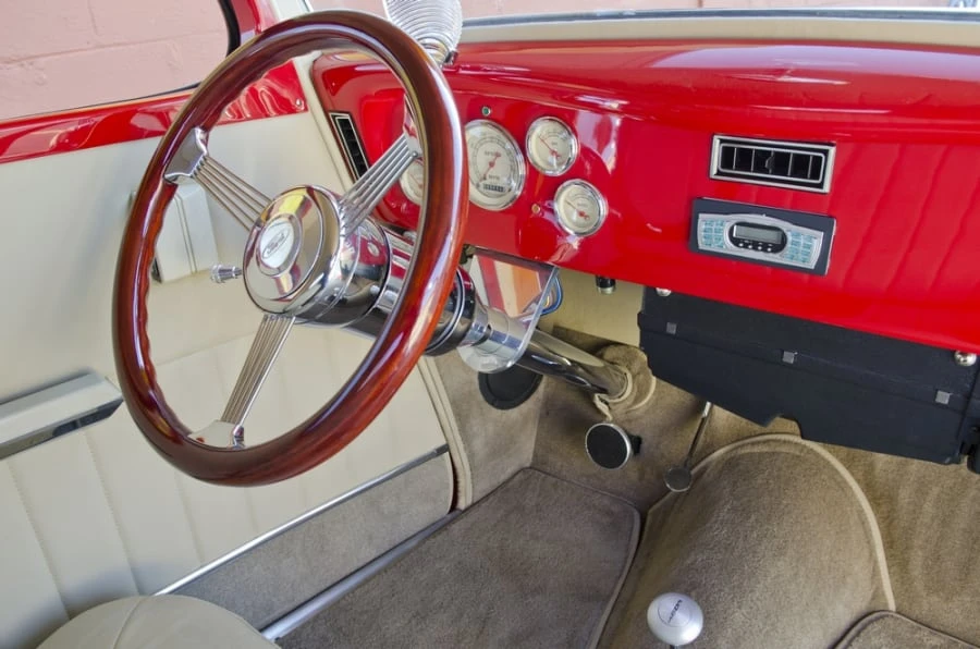 1933 Ford Model 18 & 40 - Image 4 of 10