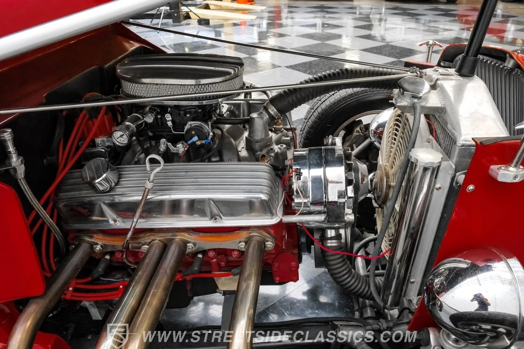 1933 Ford Model 18 & 40 - Image 4 of 12