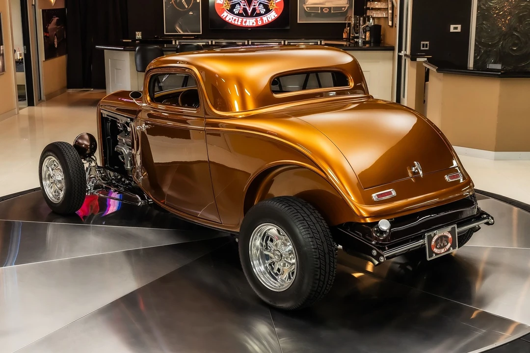 1933 Ford Model 18 & 40 - Image 18 of 24