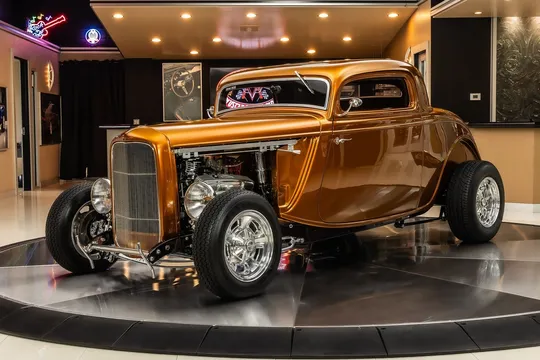 1933 Ford 3-Window Coupe Street Rod