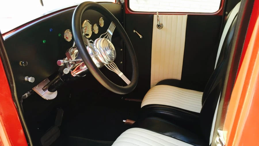 1933 Ford Model 18 & 40 - Image 2 of 9
