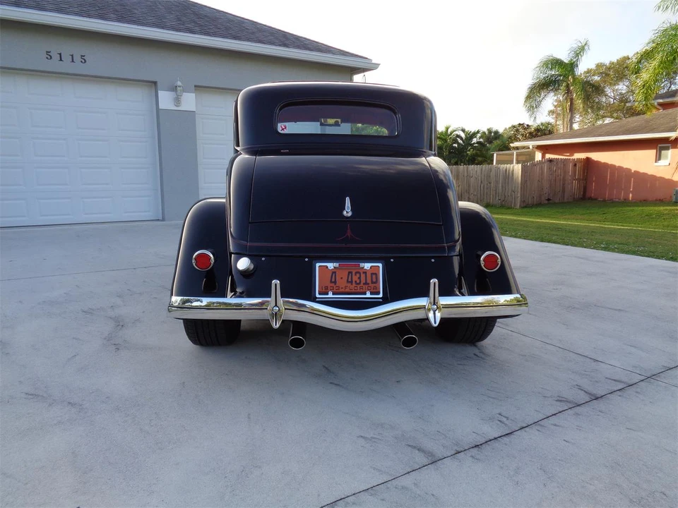 1933 Ford Model 18 & 40 - Image 6 of 31