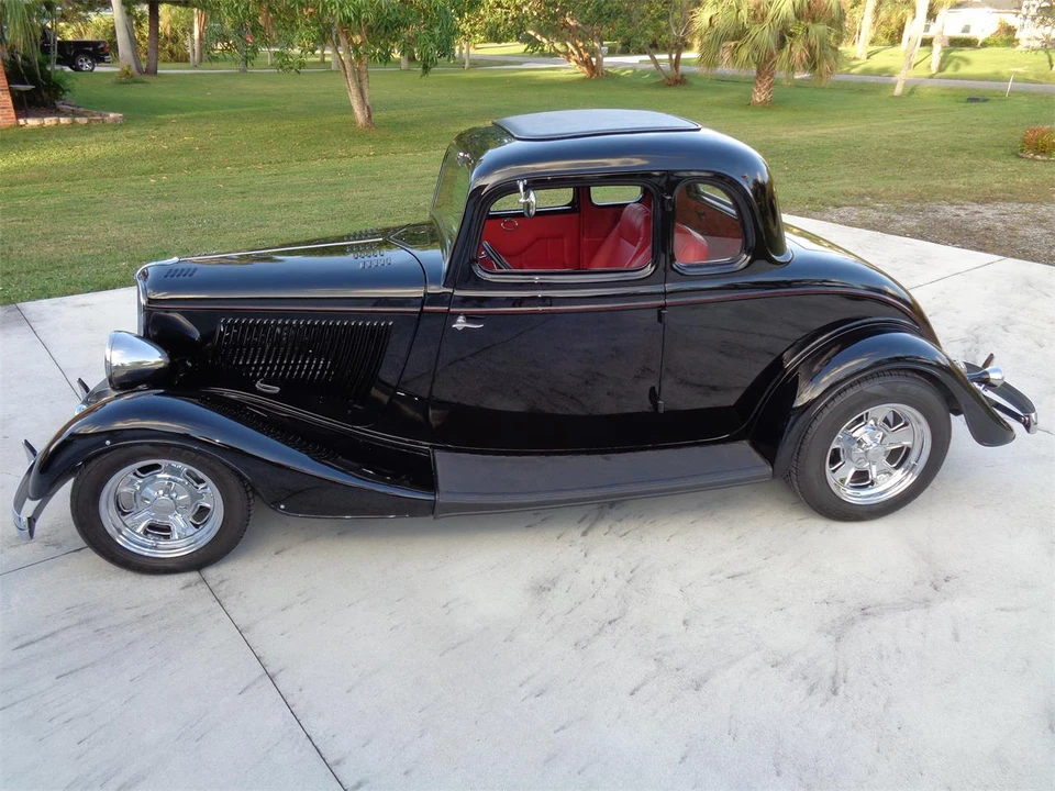 1933 Ford Model 18 & 40 - Image 10 of 31