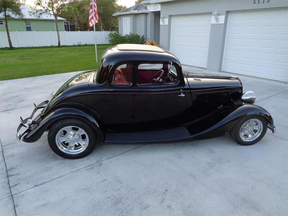 1933 Ford Model 18 & 40 - Image 12 of 31
