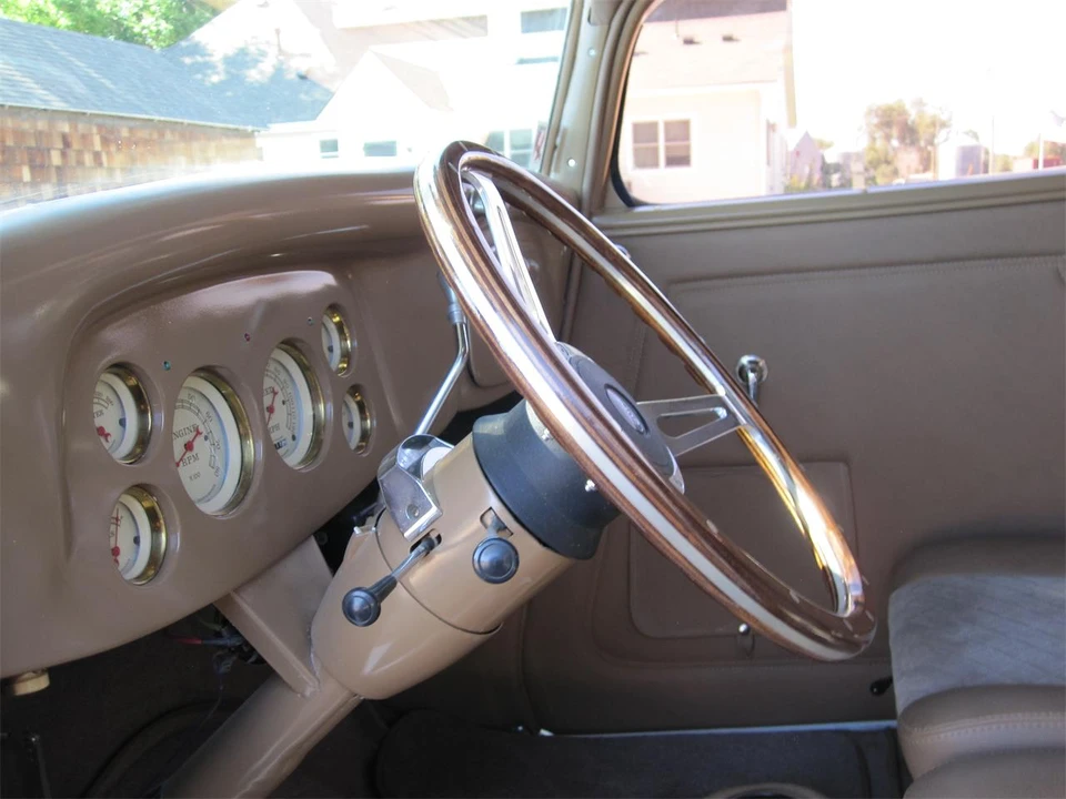 1933 Ford Model 18 & 40 - Image 9 of 11